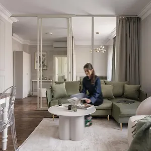 3* شقة فندقية ديستريكت 17 باي لوفت أفير